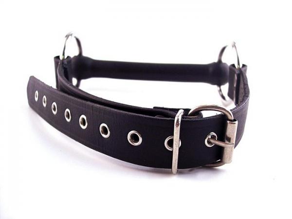 Rouge Leather O-Ring Rod Gag Black