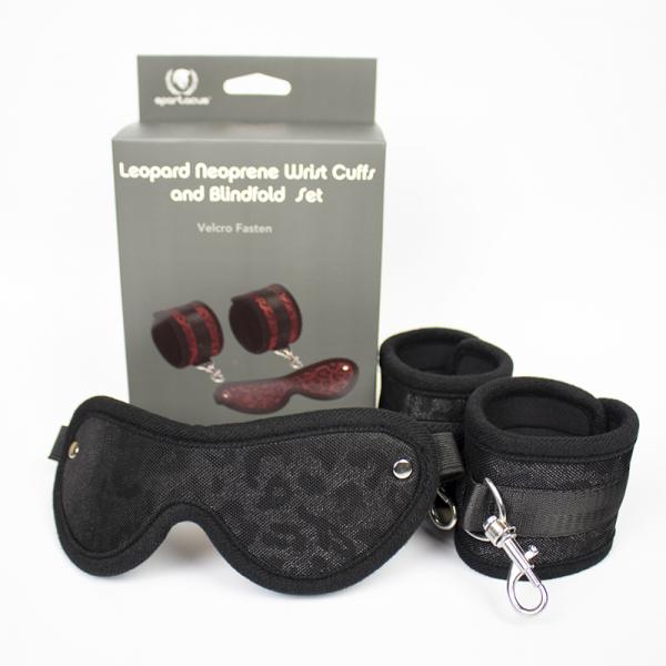 Spartacus Blindfold And Wrist Cuff Kit Neoprene Black