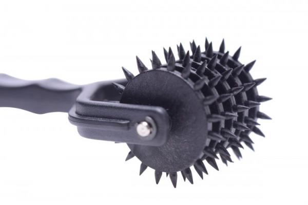 Spiked 5 Row Pinwheel Black